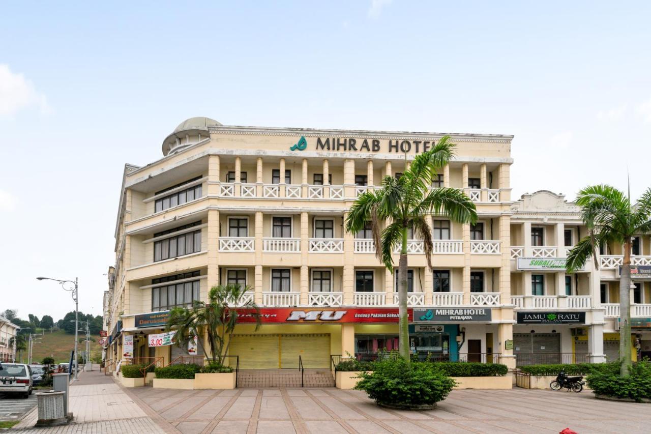 Mihrab Hotel Putrajaya Esterno foto