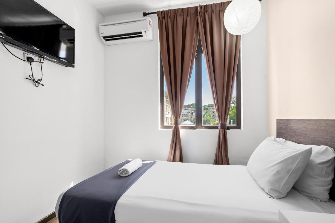 Mihrab Hotel Putrajaya Esterno foto